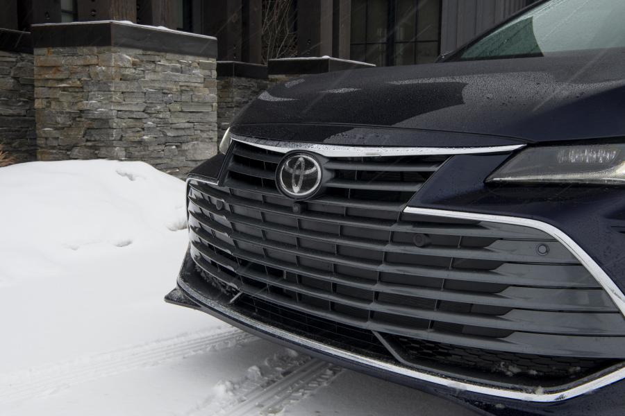 Детали экстерьера Toyota Avalon Limited AWD 2020 года  (фото 13 из 15)